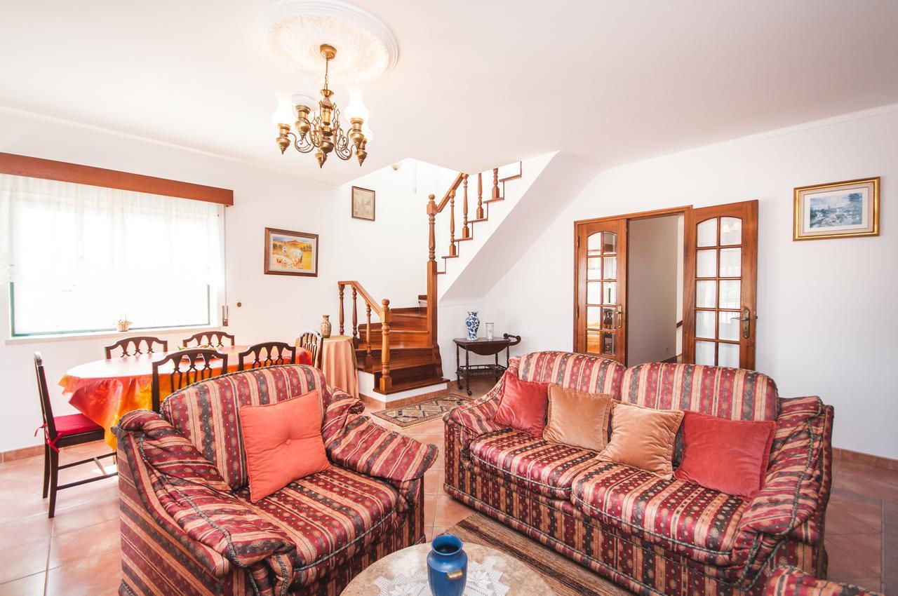 Rivers Nation Surf Camp Bed and Breakfast Atouguia Da Baleia Eksteriør billede