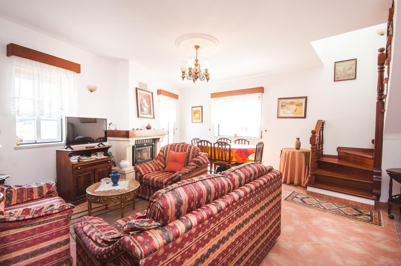 Rivers Nation Surf Camp Bed and Breakfast Atouguia Da Baleia Eksteriør billede