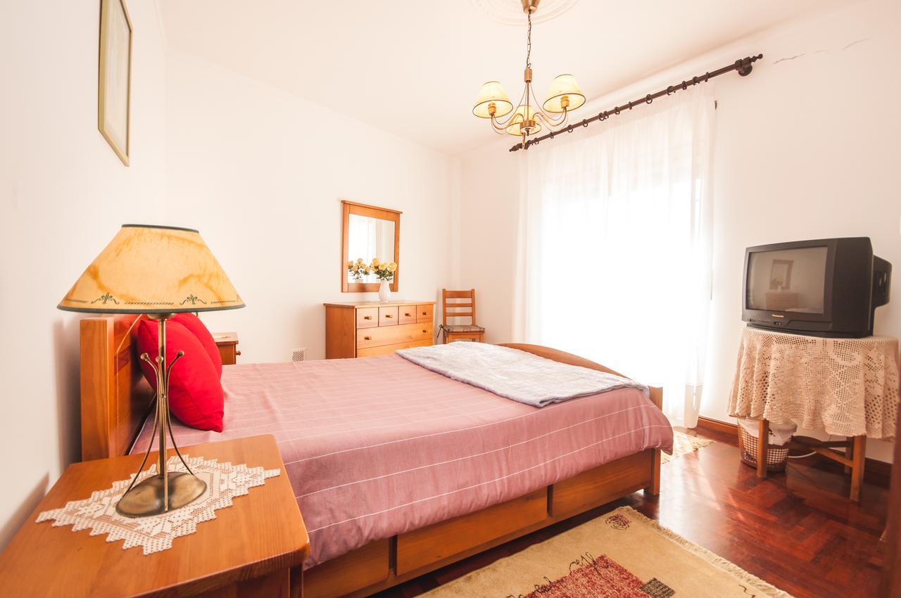 Rivers Nation Surf Camp Bed and Breakfast Atouguia Da Baleia Eksteriør billede
