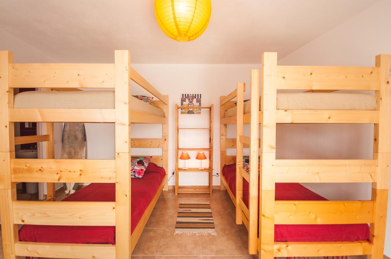 Rivers Nation Surf Camp Bed and Breakfast Atouguia Da Baleia Eksteriør billede