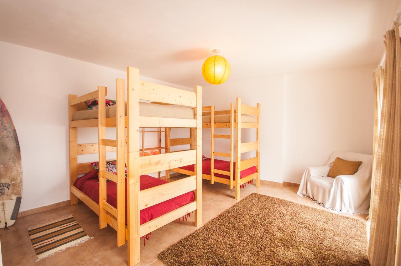 Rivers Nation Surf Camp Bed and Breakfast Atouguia Da Baleia Eksteriør billede